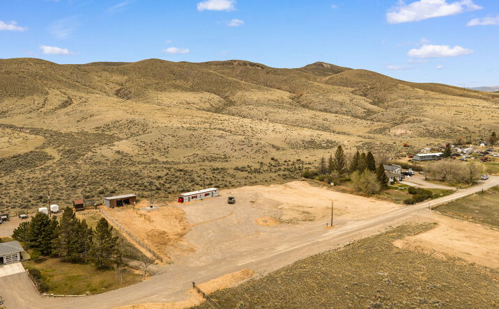 1320 Lovers Leap Road, Dillon
