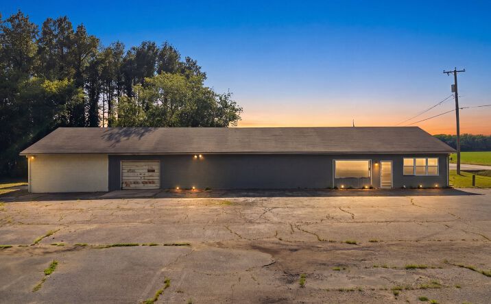 15242 General Puller Highway, Hardyville