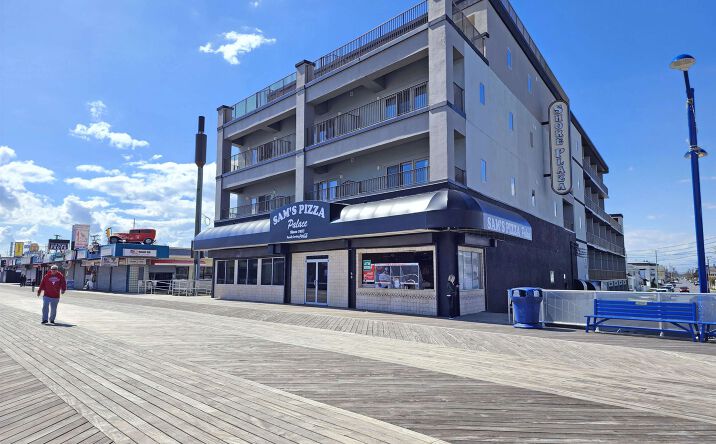 320 E 26th Avenue, Wildwood