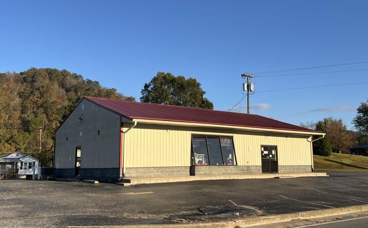 6499 KY-1428, Allen
