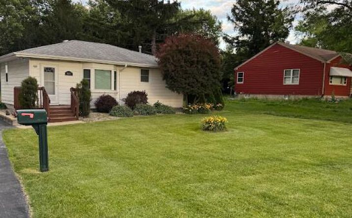 8213 Clay Street, Merrillville