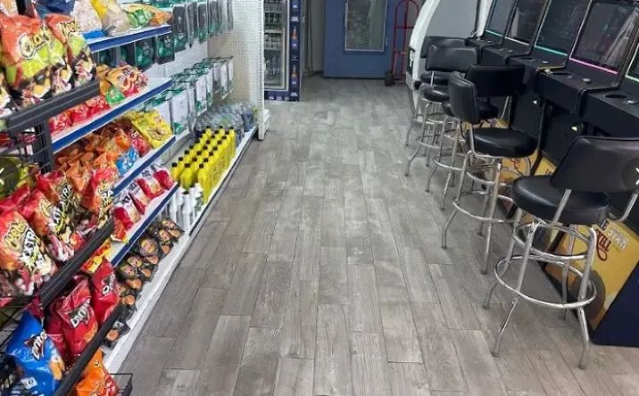 Convenience Store w/RE In El Campo, TX, Houston
