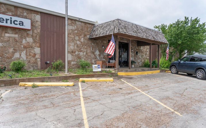 300 Lake Air Dr, Waco