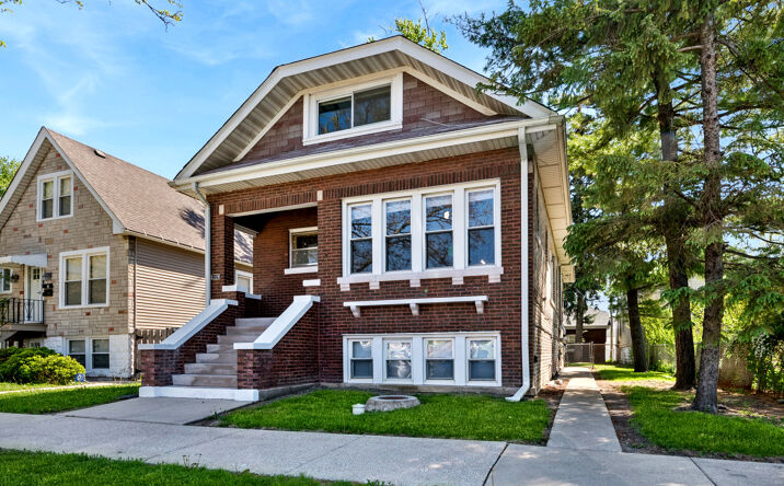 1329 Harvey Avenue, Berwyn