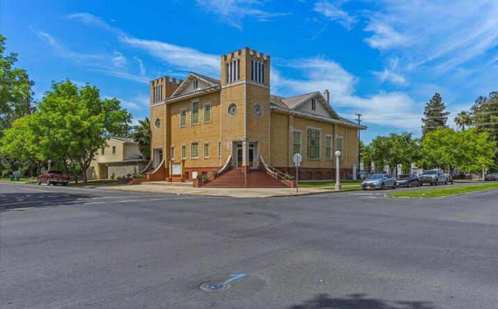 345 East Elm Street, Lodi