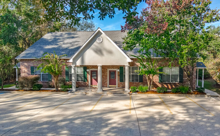 1330 Park Dr., Mandeville