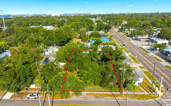 2205 52ND ST S, GULFPORT
