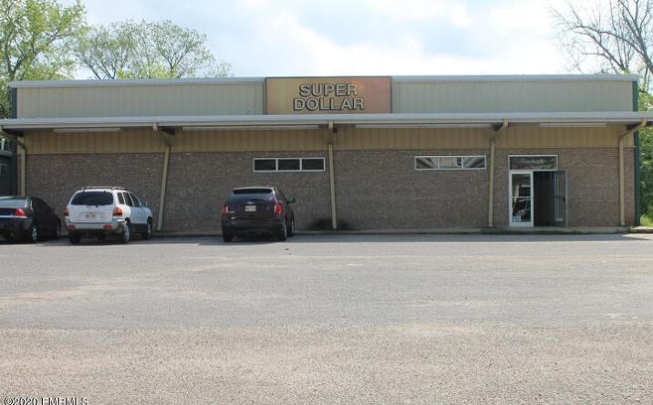 365 Main Avenue, DeKalb