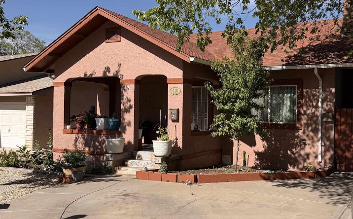 610 N Pennsylvania Avenue, Roswell