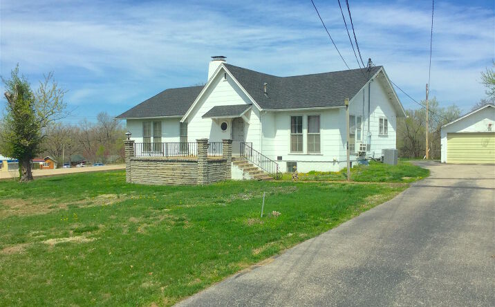 332 N BUSINESS RTE 5, Camdenton