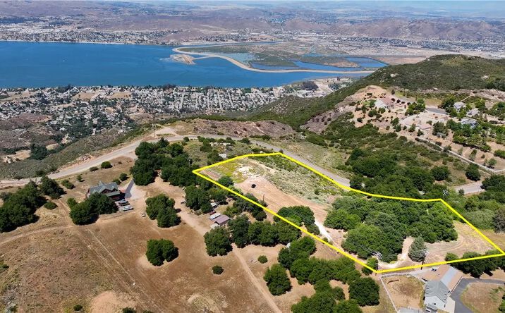 34561 S Main Divide, Lake Elsinore