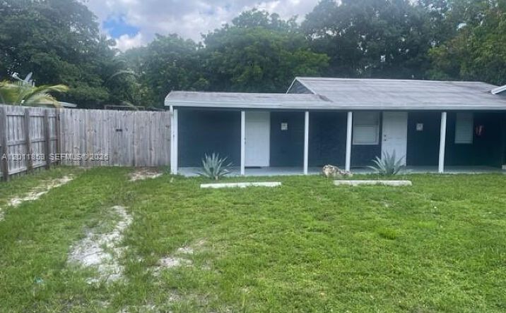 1041 NE 35th St, Oakland Park