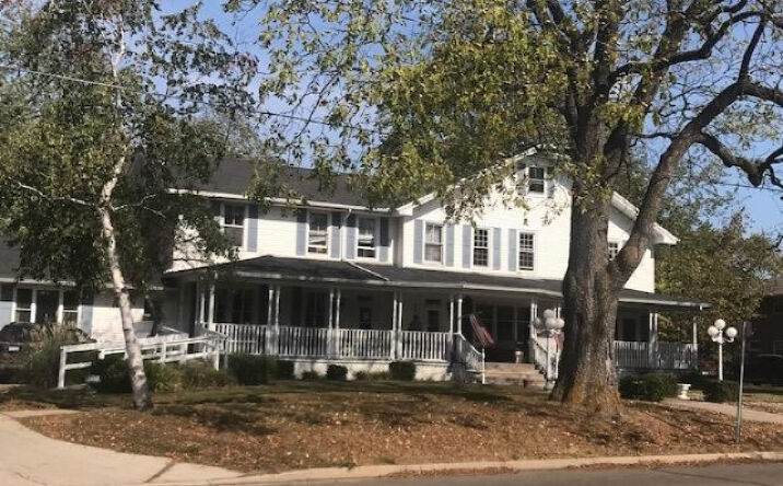 1404 W Territorial Road, Battle Creek