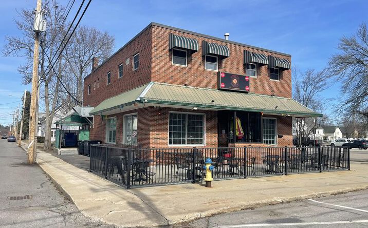 16 School Street, Sanford