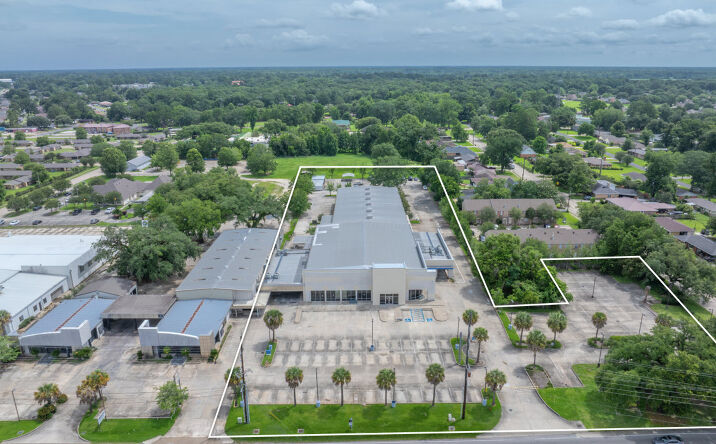 1407 SURREY STFAYETTE, LAFAYETTE
