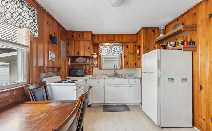 221 W 25th, North Wildwood