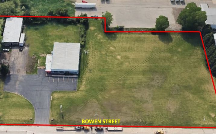 2417 Bowen Street, Oshkosh