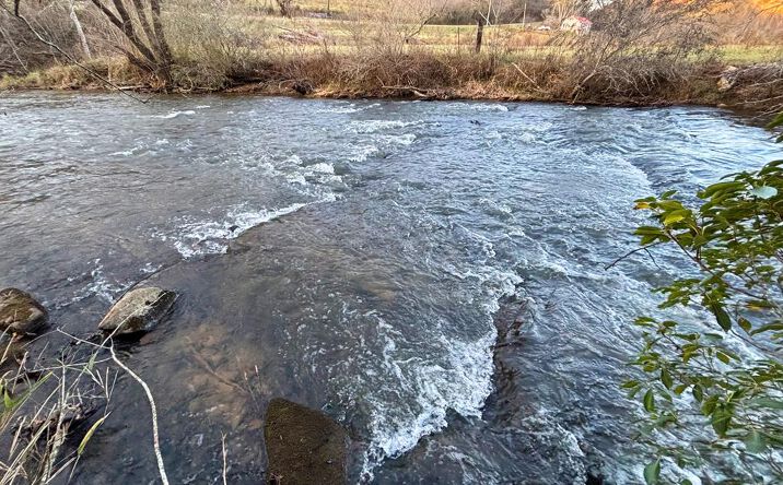 367 AC River Escape Trail, Cherry Log
