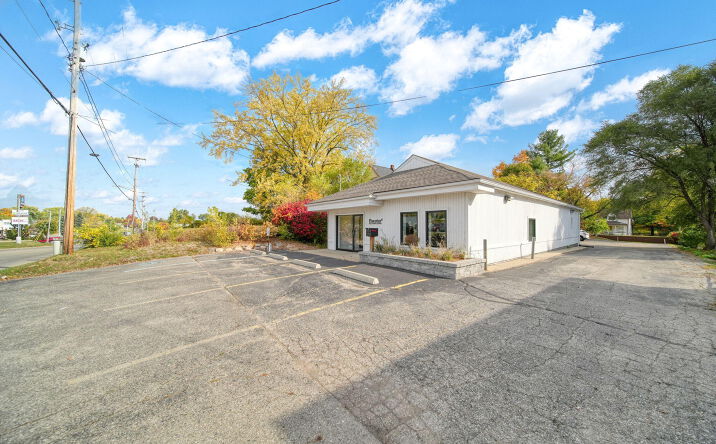 215 S Dettman Road, Jackson