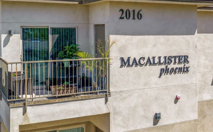 2016 W Orangewood Ave, Phoenix