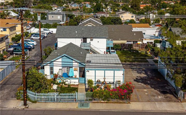 233 S Esplanade, Orange