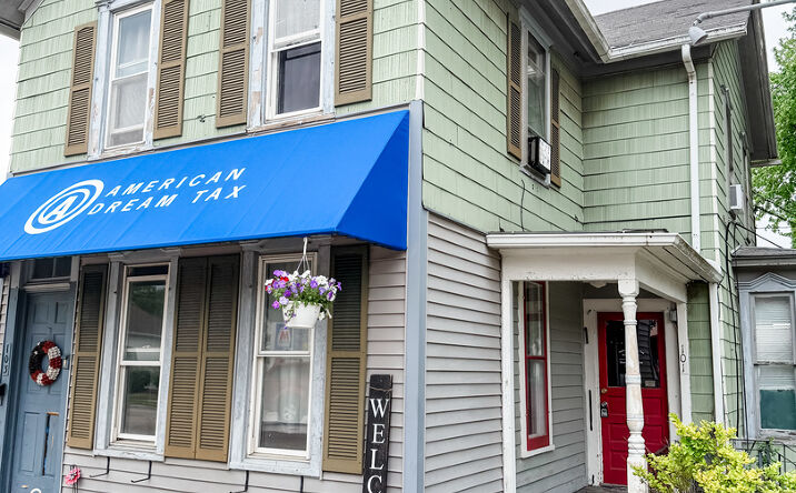 101 W Main Street, Genoa