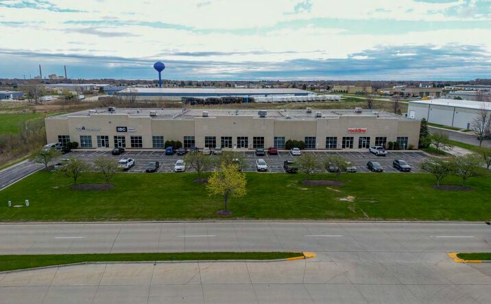 4505 - 4515 S Taylor Dr, Sheboygan