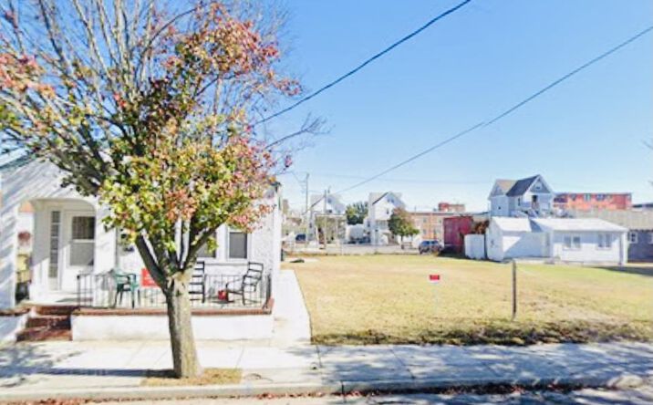 145 E Garfield Avenue, Wildwood