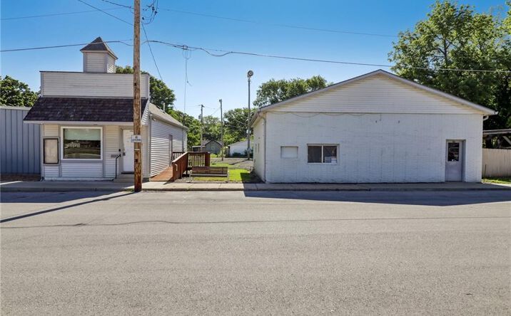 306 & 308 Main Street, Linwood