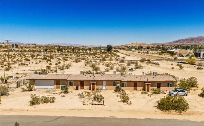 6407 Morongo, 29 Palms