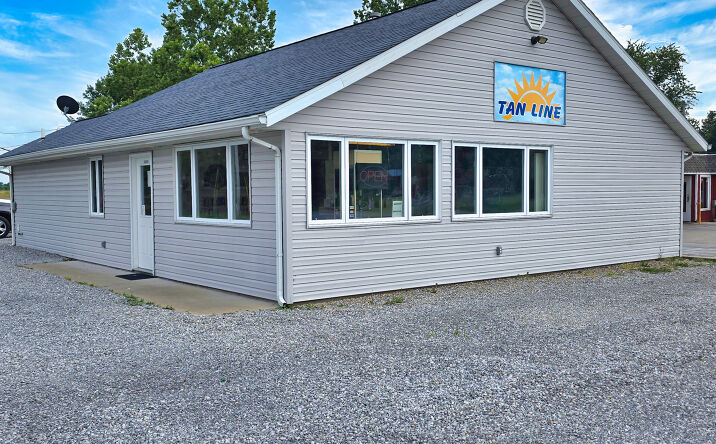153 Peppertree Road, Flora