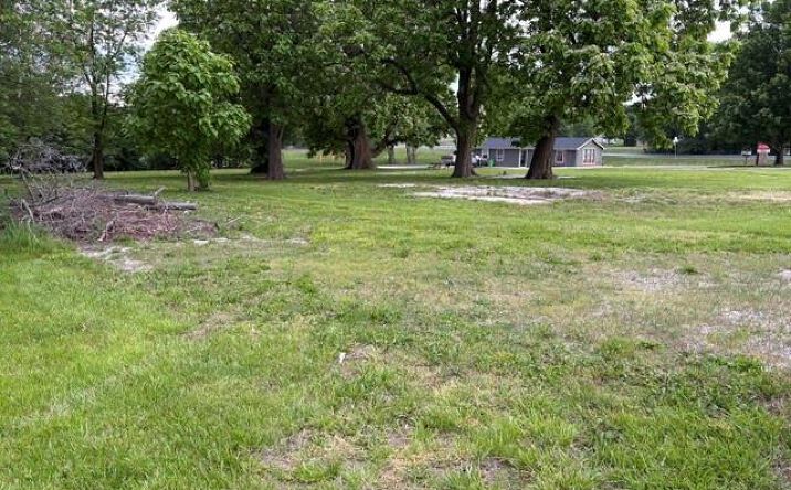 201-207 1/2 Baker Street, Baldwin City