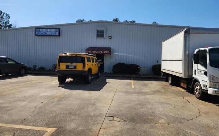 326 Corporate Parkway, Macon