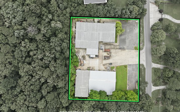 740 Signal Point Road, Guntersville
