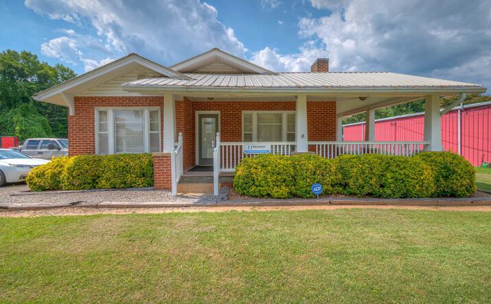 365 Hill Street, Murphy