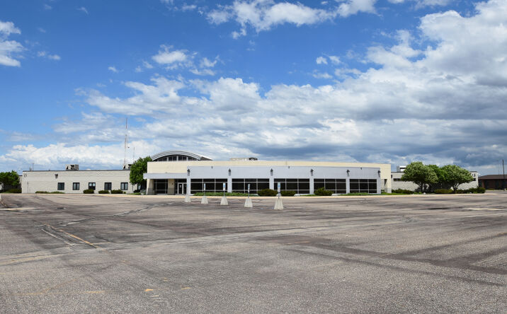 900 42nd St S, Fargo