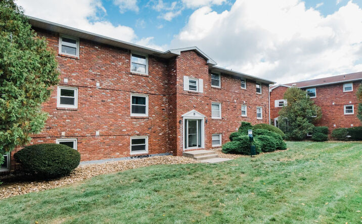 1015 Willowbrook Dr., Greensburg