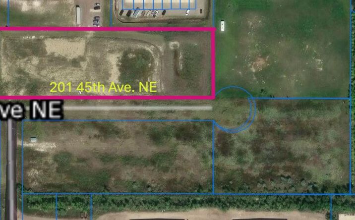 201 45th Ave. NE, Minot
