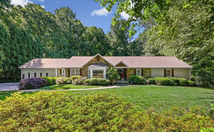 1530 Woodstock Road, Roswell