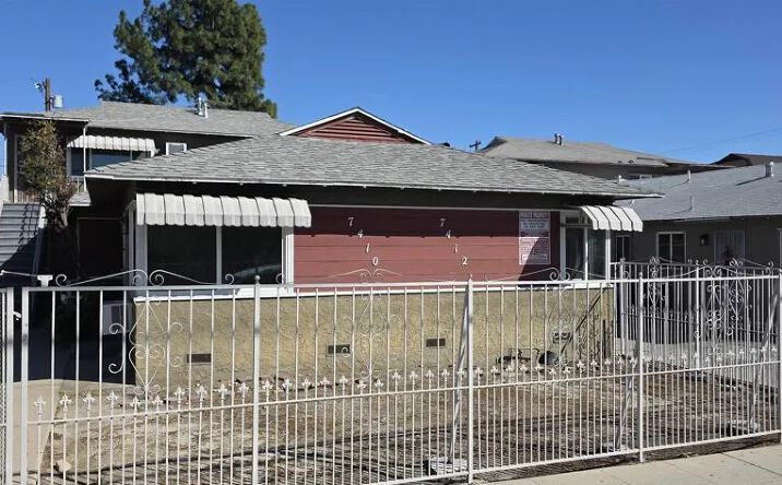 7410 Vineland Avenue, Sun Valley