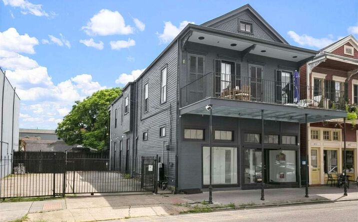 4212 Magazine Street, New Orleans