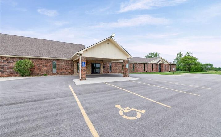 12320 Parallel Parkway, Kansas City