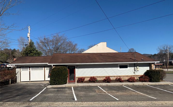 112 Alpine Street, Murphy