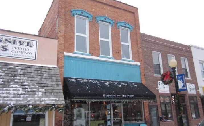 117 S Jefferson Street, Hastings