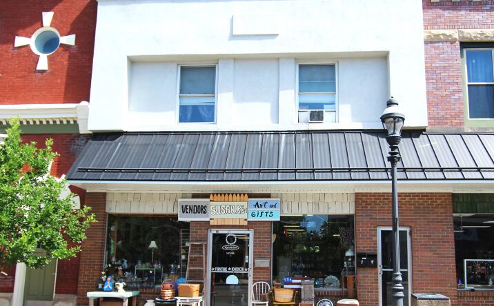 19 E Main Street, Fremont