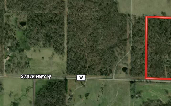 3991 Highway W, Thayer