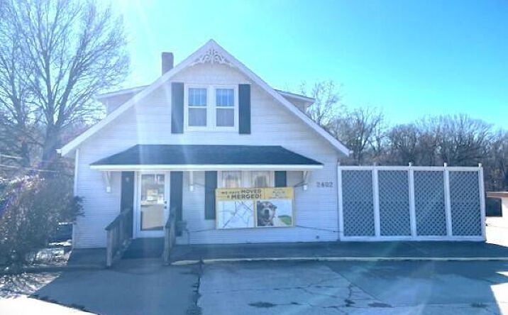 2402 E MCCARTY STREET, Jefferson City