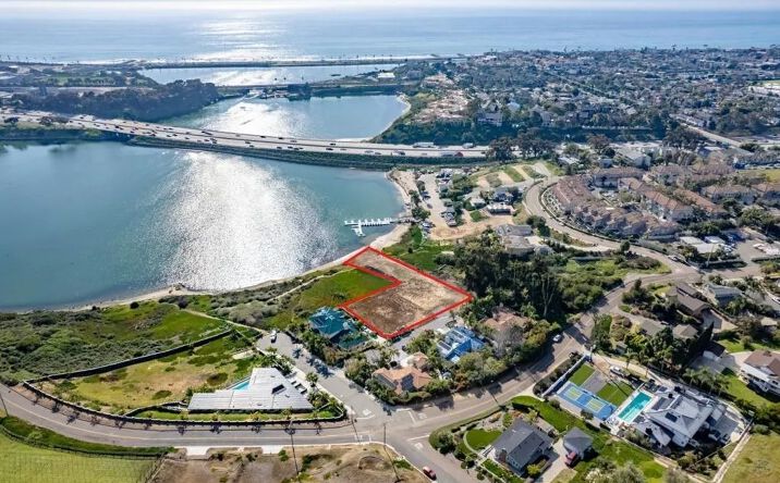 4301 Brooks, Carlsbad