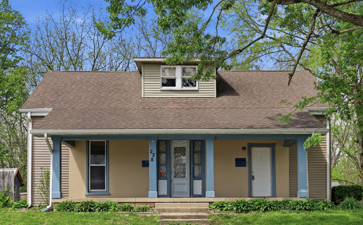 228 S MADISON ST, KNIGHTSTOWN