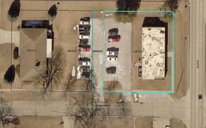 108 SE 6Th Street, Greenfield